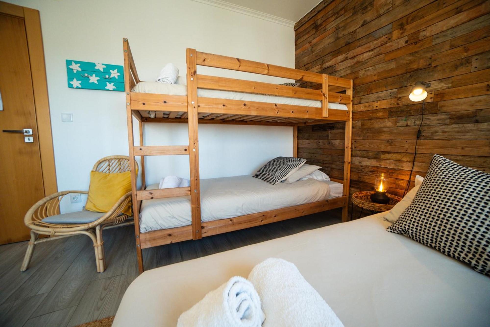 Alex Surf Hostel บาเลียล ภายนอก รูปภาพ