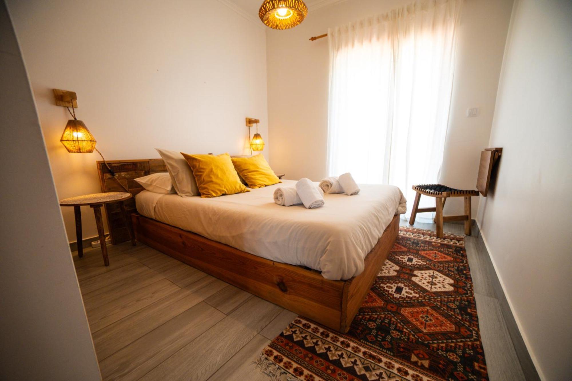 Alex Surf Hostel บาเลียล ภายนอก รูปภาพ