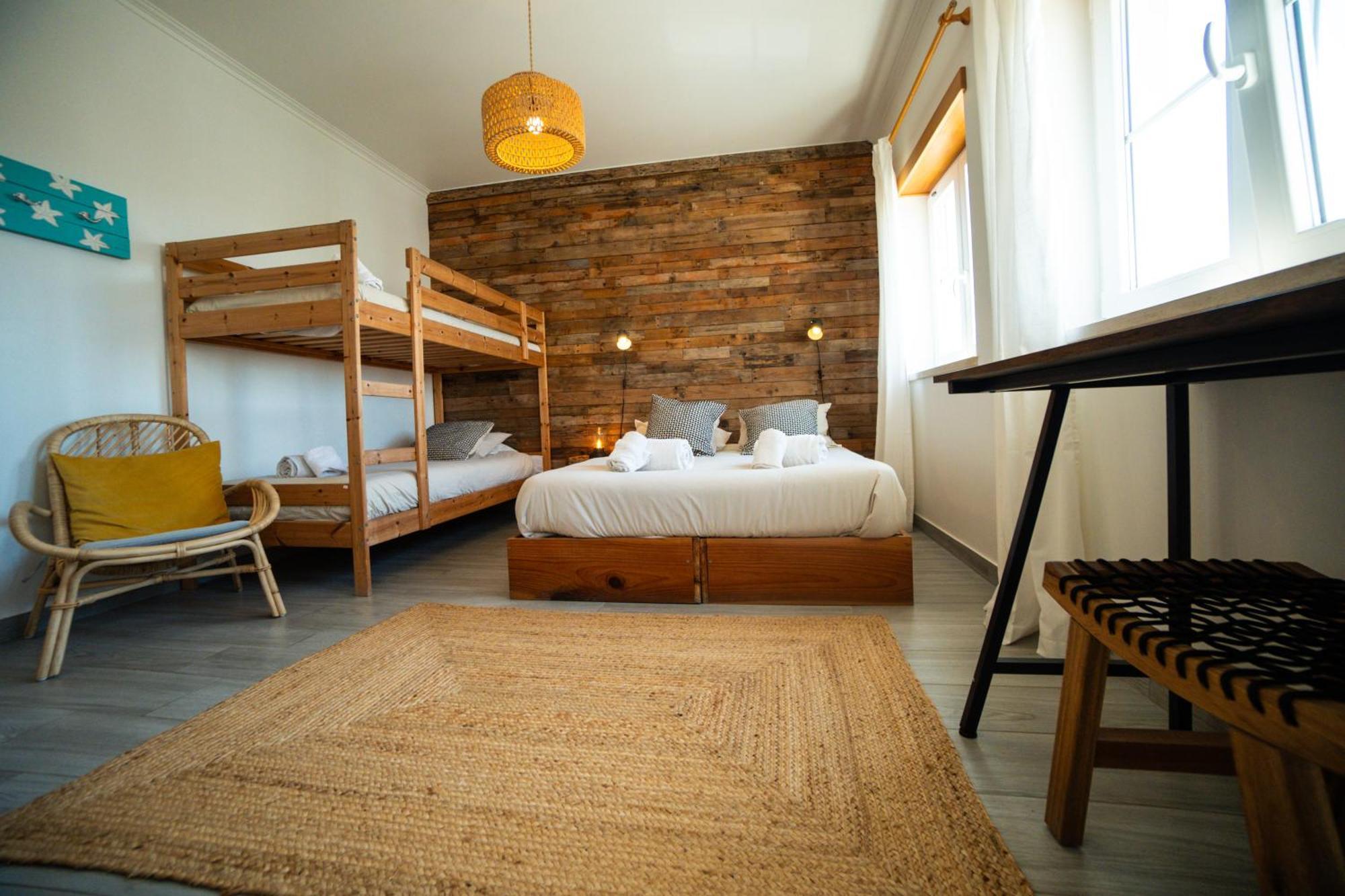 Alex Surf Hostel บาเลียล ภายนอก รูปภาพ