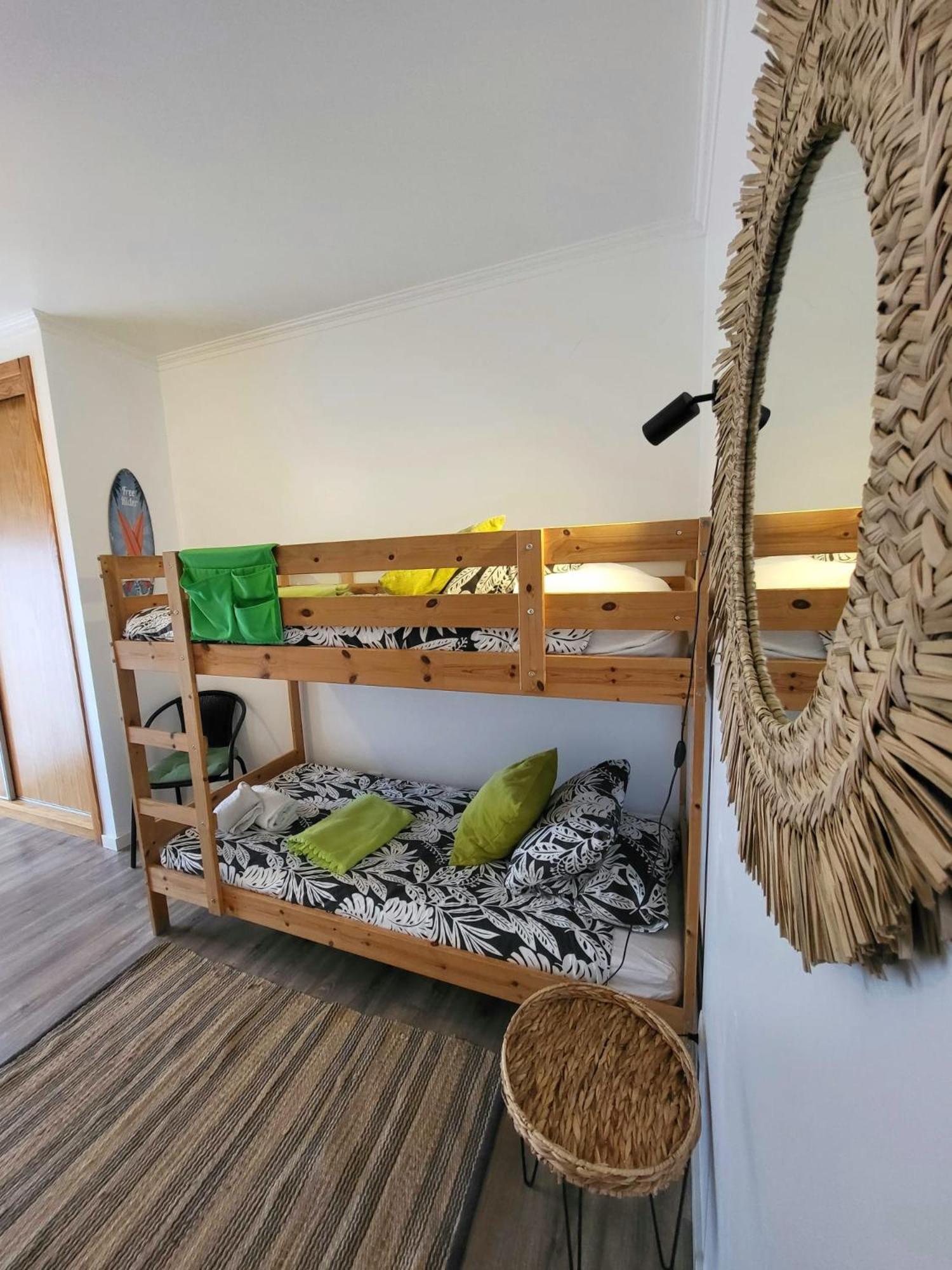 Alex Surf Hostel บาเลียล ภายนอก รูปภาพ