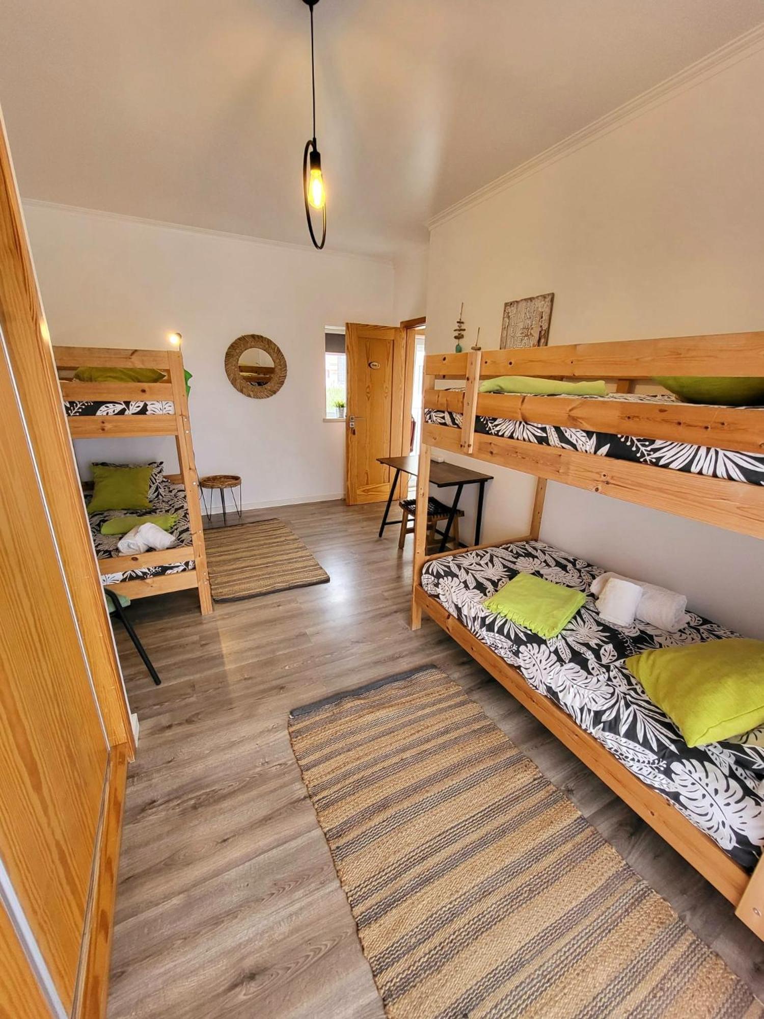 Alex Surf Hostel บาเลียล ภายนอก รูปภาพ